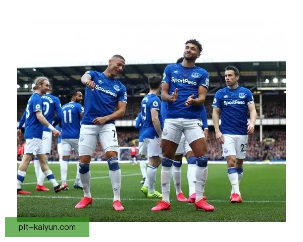 纽卡在近期联赛中的定位球表现值得关注，展现出团队合作的独特战术。