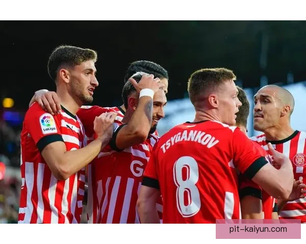 西甲加西亚前锋表现稳健，状态持续回暖值得关注