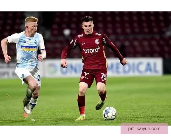 德甲保级边缘球队表现稳健，有望逆袭逃脱降级危机