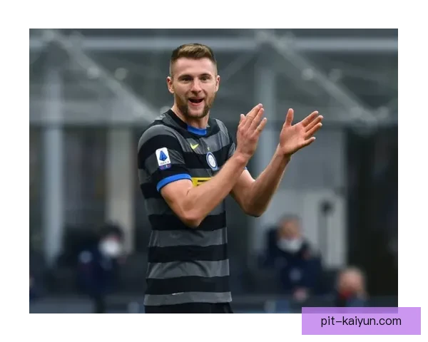 什克里尼亚尔防守站位表现稳健，近期比赛拦截与盯人效率持续提升