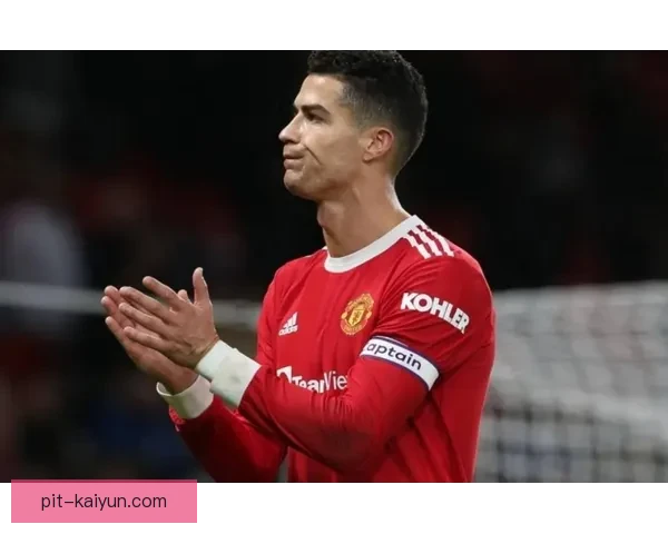 卡瓦尼本赛季进球数据持续提升，状态回暖表现稳健