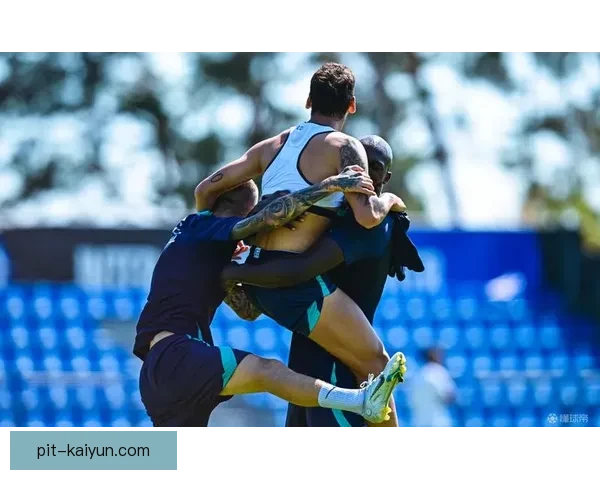 恰尔汗奥卢比赛强度分析：近期跑动与对抗数据持续提升